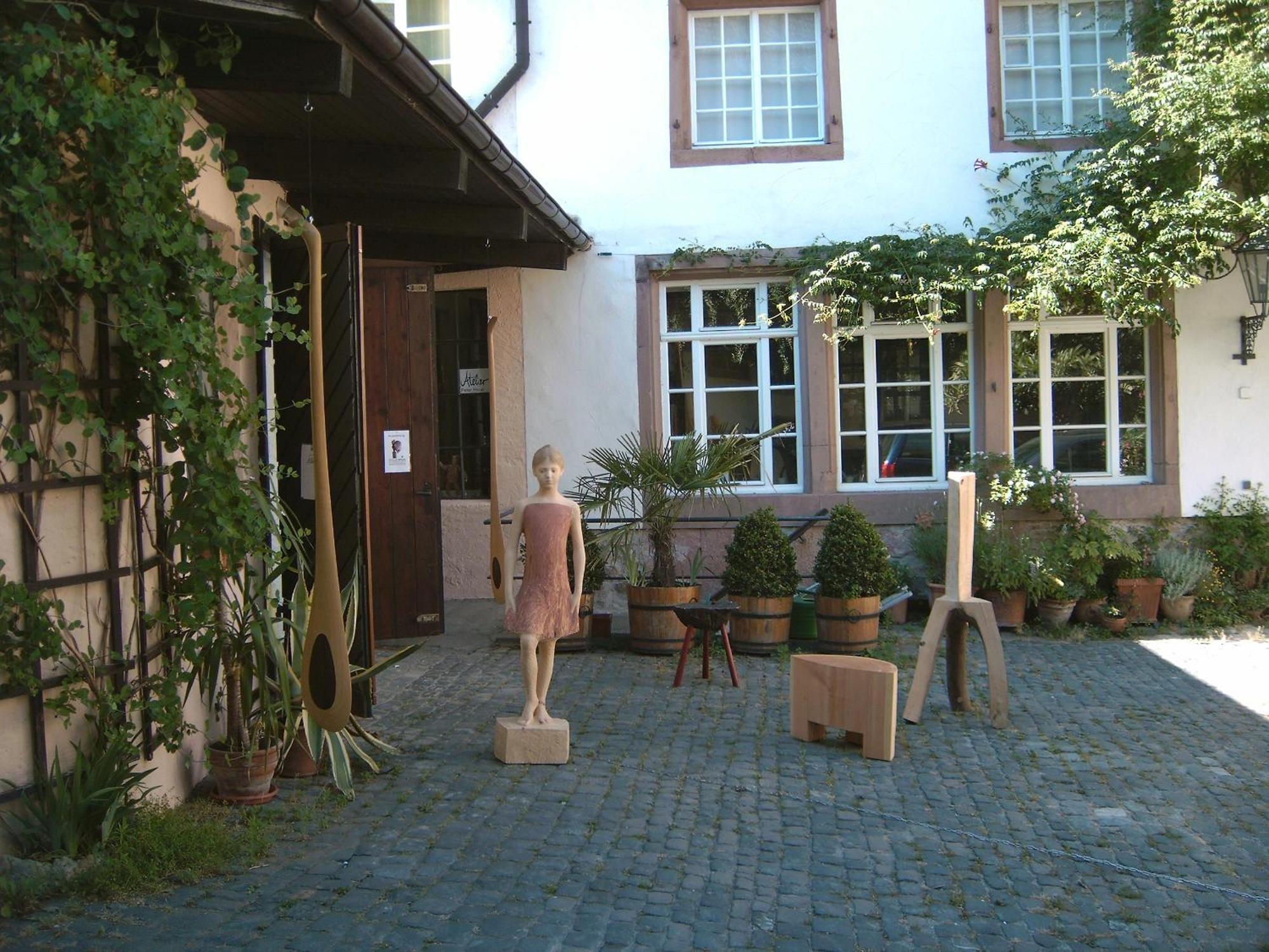Historischer Adelshof Am Marktplatz, Atelier 70 M² Weinheim Dış mekan fotoğraf