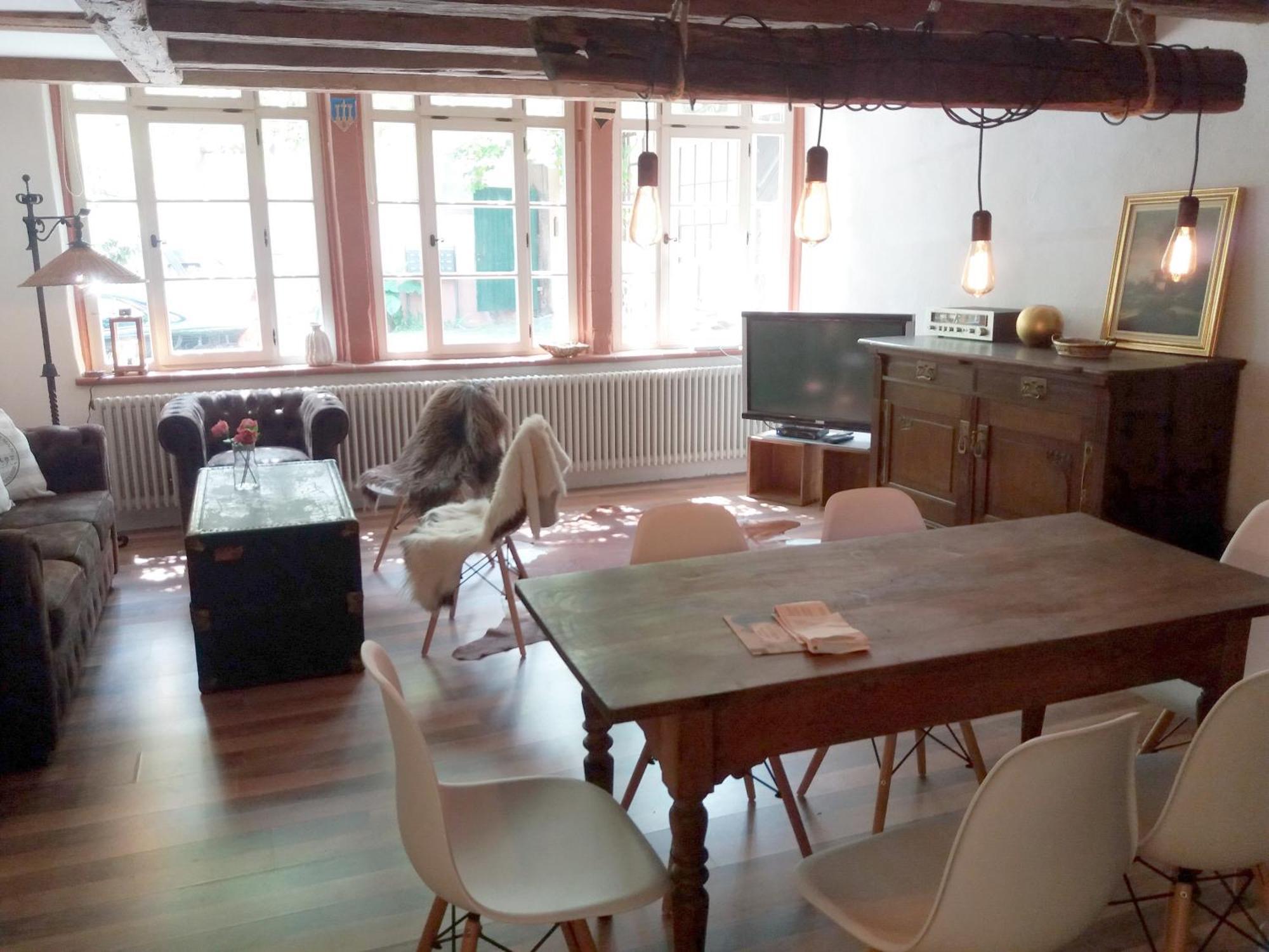 Historischer Adelshof Am Marktplatz, Atelier 70 M² Weinheim Dış mekan fotoğraf